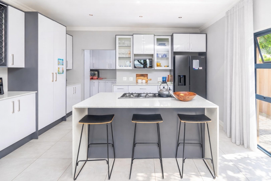 4 Bedroom Property for Sale in Leloko North West